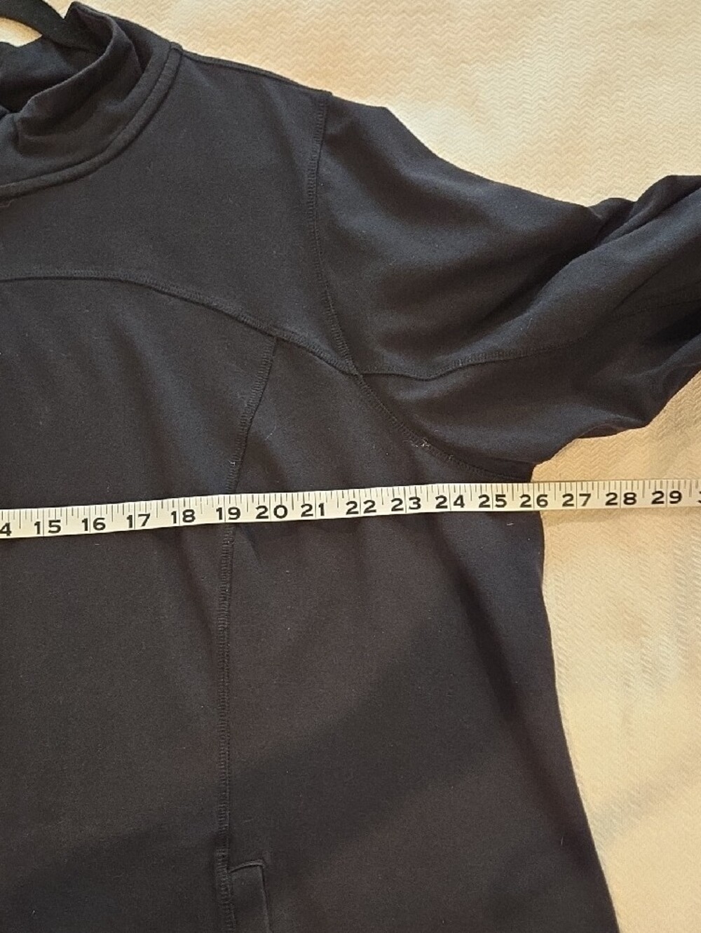 Livi Active Black Logo Tee - Picture 6 of 7
